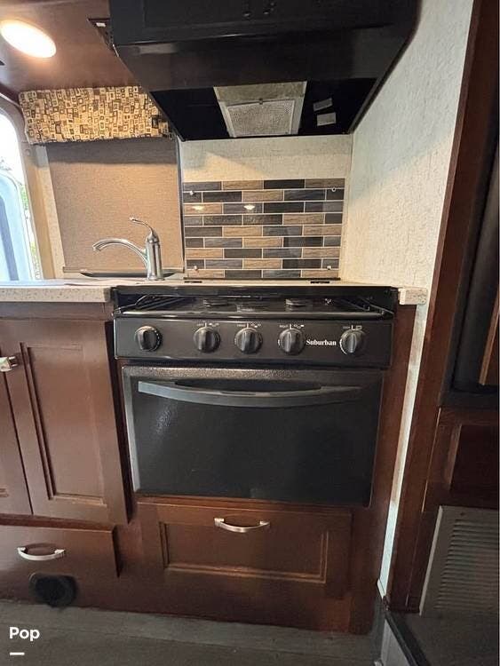 2018 Forester 2291s by Forest River from Pop RVs in West Hills, California