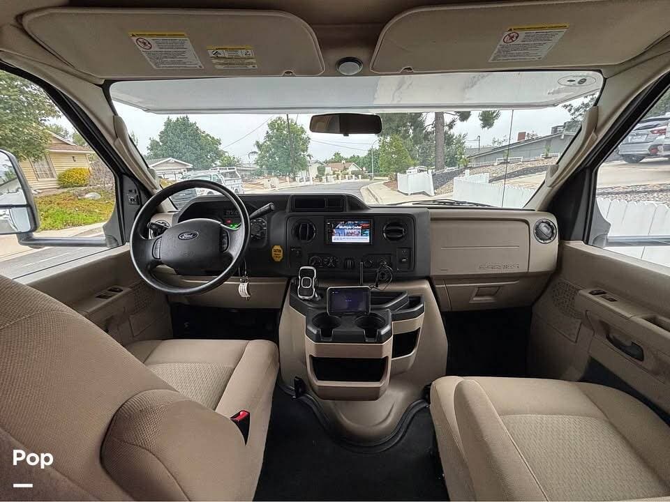 2018 Forest River Forester 2291s - Used Class C For Sale by Pop RVs in West Hills, California features Slideout