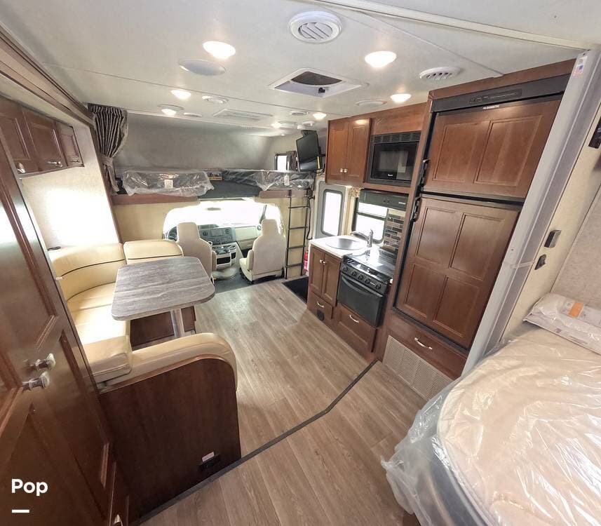 2018 Forest River Forester 2291S - Used Class C For Sale by Pop RVs in West Hills, California features Generator, Awning, Slideout, Air Conditioning