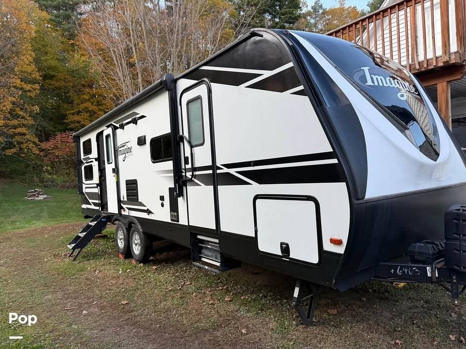 2021 Grand Design Imagine 2800BH - Used Travel Trailer For Sale by Pop RVs in Windsor, Vermont features Air Conditioning, Awning, Slideout