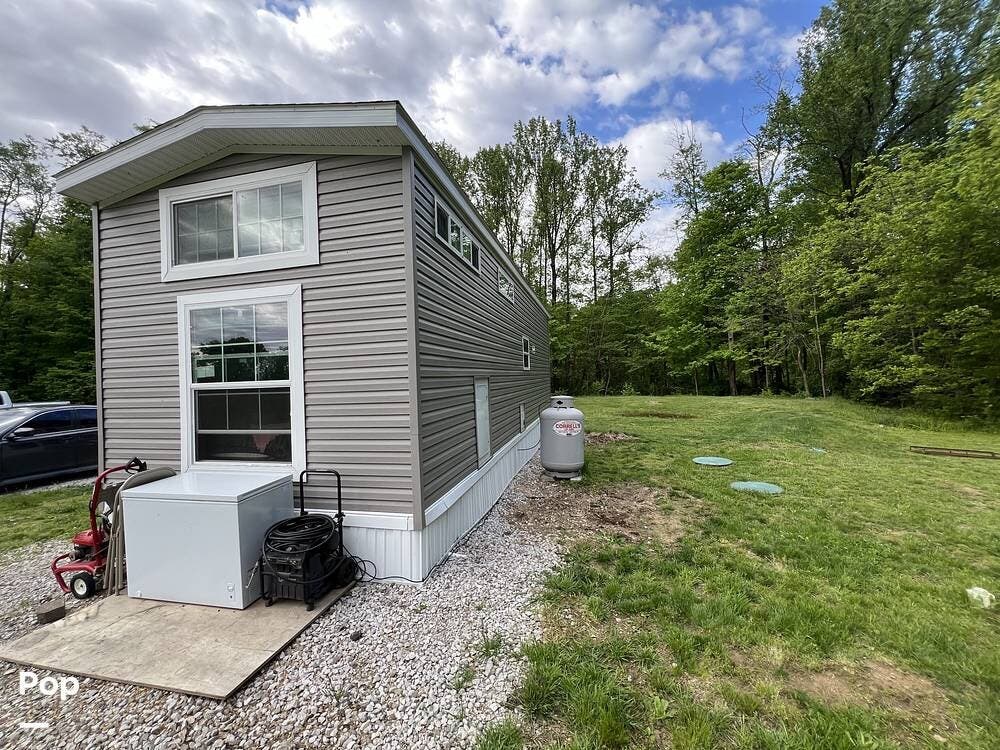2025  Fairmont Cavco 150 190002 - Used Park Model For Sale by Pop RVs in Terre Haute, Indiana features Leveling Jacks