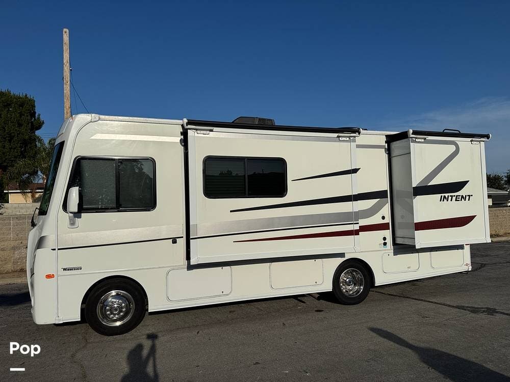 2018 Winnebago Intent 26M - Used Class A For Sale by Pop RVs in Lomita, California features Slideout, Leveling Jacks, Awning, Air Conditioning, Generator