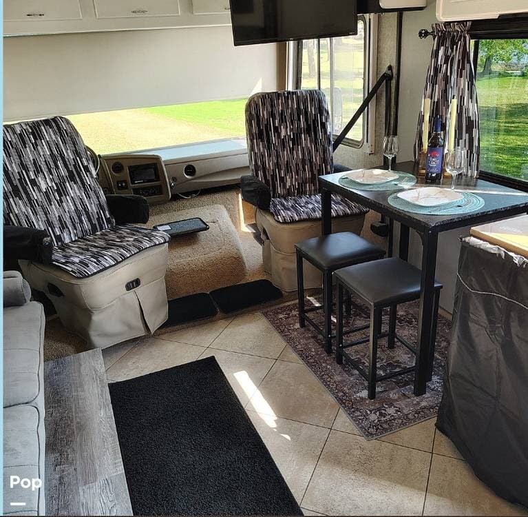 2015 Storm 32H by Fleetwood from Pop RVs in Kiester, Minnesota