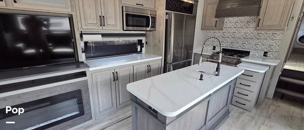 2024 Alpine 3303CK by Keystone from Pop RVs in Fort Worth, Texas