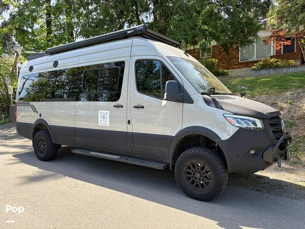 2025  Venture by 27 NORTH 170 - Used Class B For Sale by Pop RVs in Mercer Island, Washington