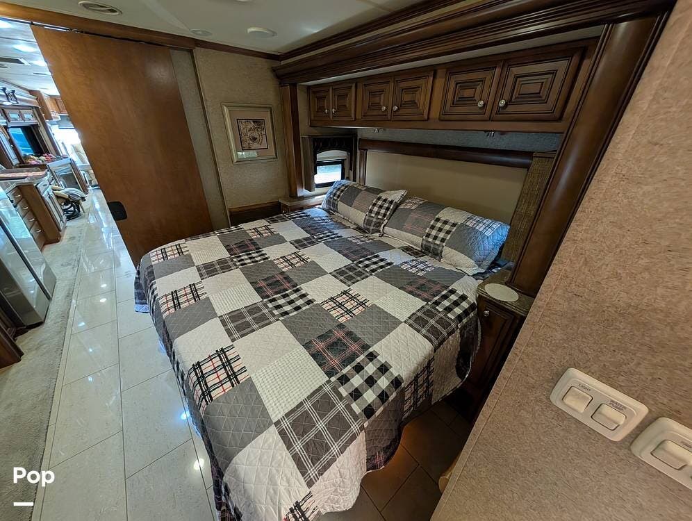2013 Tuscany 45LT by Thor Motor Coach from Pop RVs in Orlando, Florida