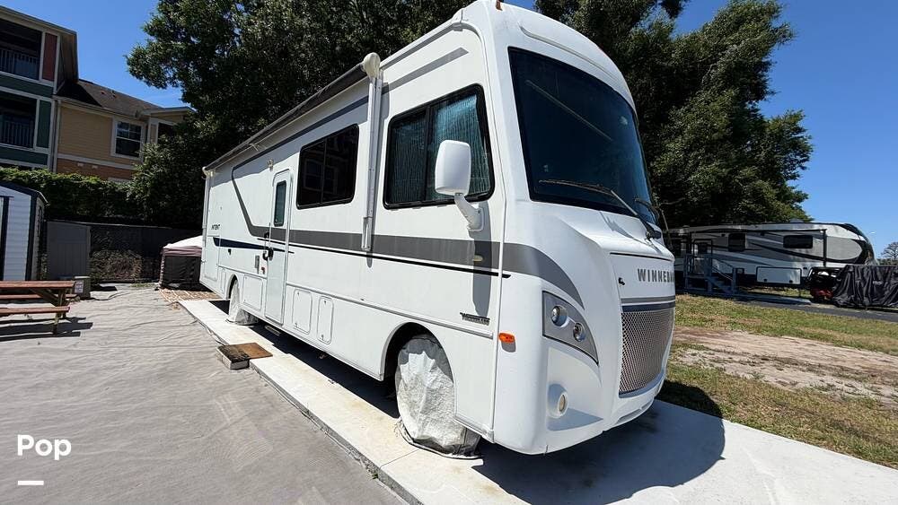 2019 Winnebago Intent 31P - Used Class A For Sale by Pop RVs in Lady Lake, Florida features Slideout