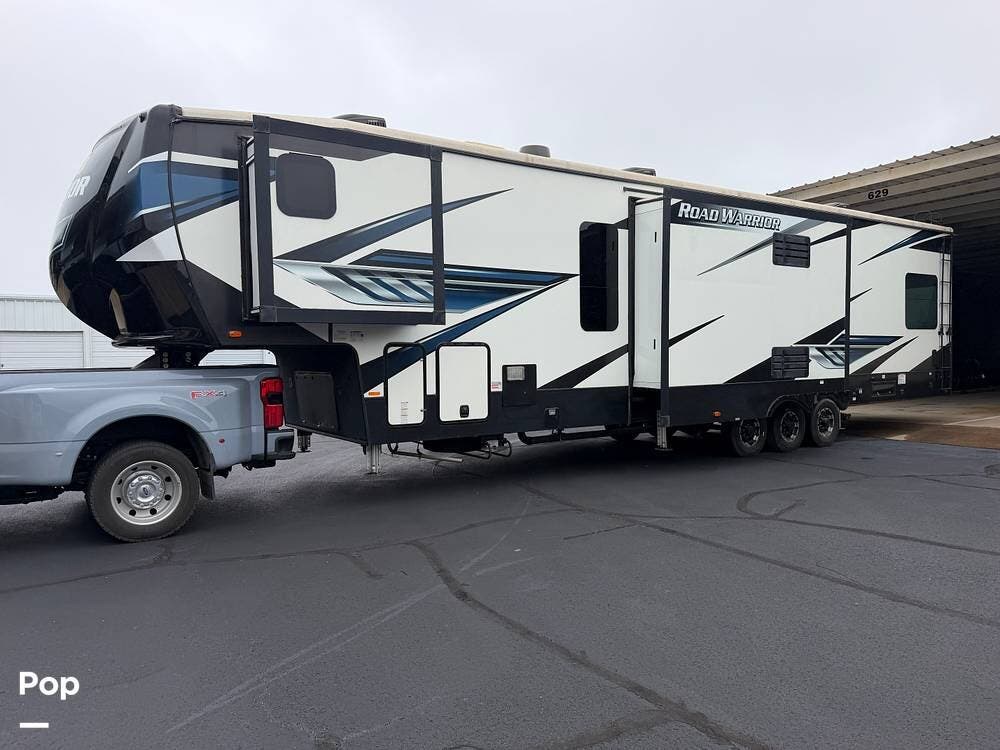 Used 2021 Heartland Road Warrior 391RW available in Keller, Texas