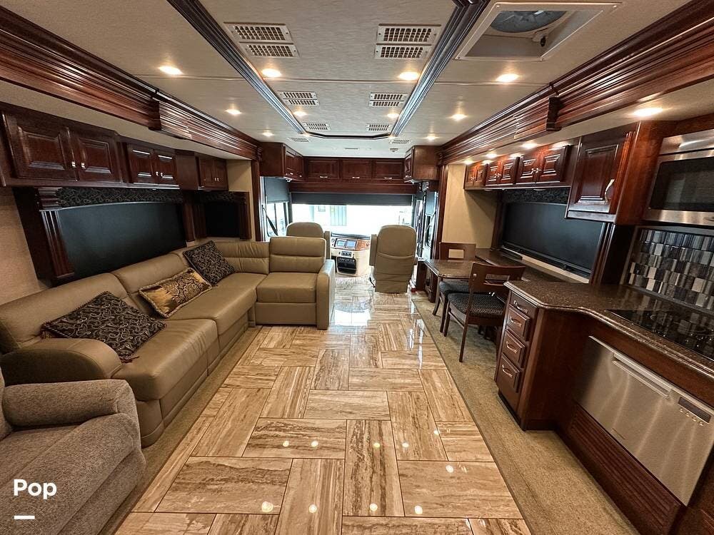 2017 Discovery 39F by Fleetwood from Pop RVs in Jane, Missouri