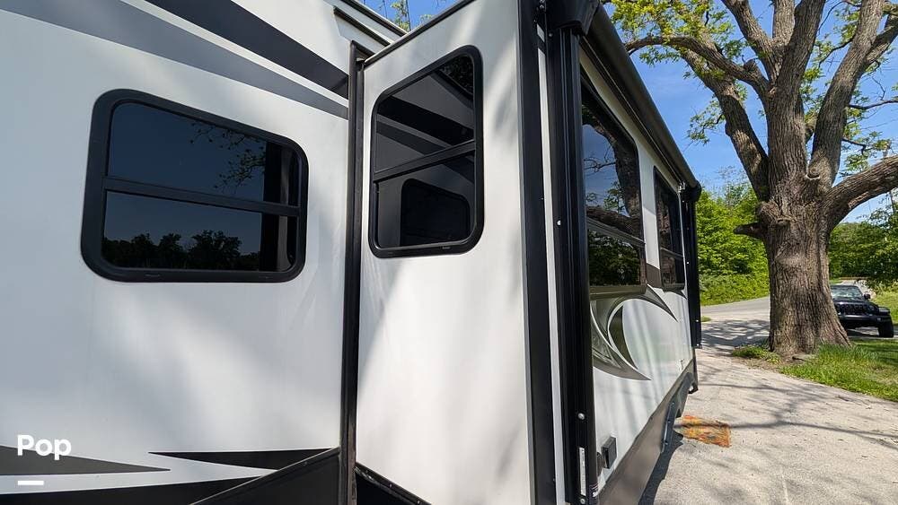 2021 Reflection 295RL by Grand Design from Pop RVs in Danville, Indiana