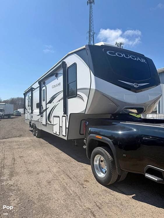 Used 2022 Keystone Cougar 364BHL available in North Ridgeville, Ohio