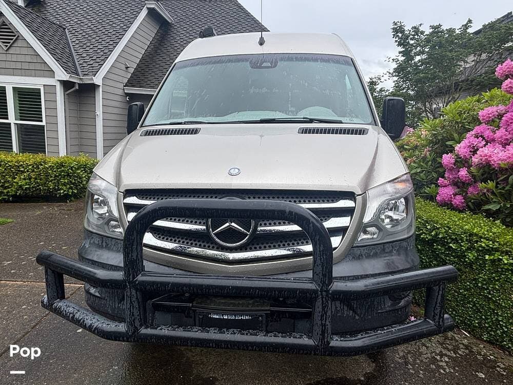 2015  Sportsmobile 3500 4X4 - Used Class B For Sale by Pop RVs in Portland, Oregon features Air Conditioning, Awning