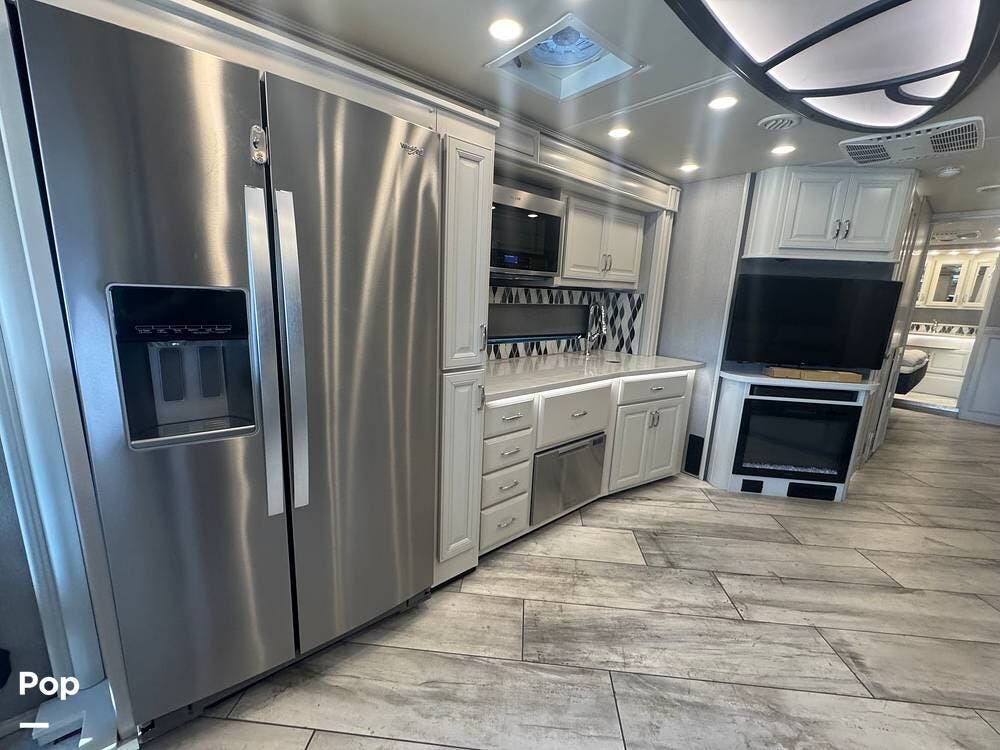 2021 Discovery 38N by Fleetwood from Pop RVs in San Tan Valley, Arizona