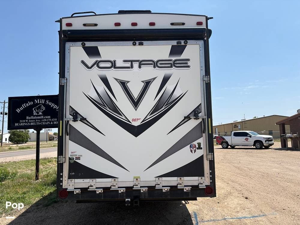 Used 2016 Dutchmen Voltage 3914 available in Garden City, Kansas
