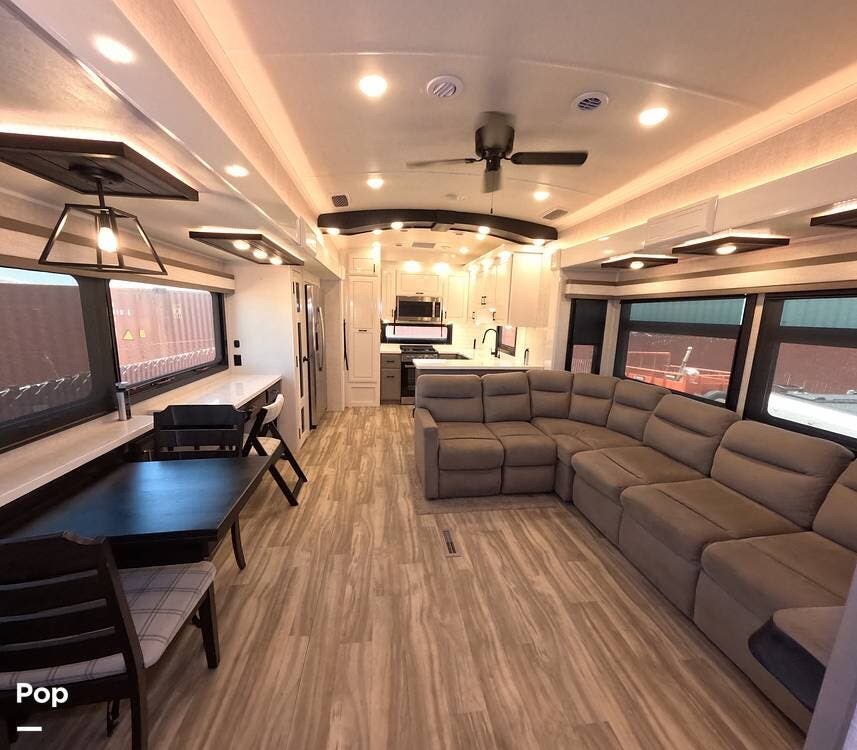 2024 Jayco Pinnacle 38FBRK - Used Fifth Wheel For Sale by Pop RVs in Victorville, California features Slideout, Awning, Air Conditioning, Leveling Jacks