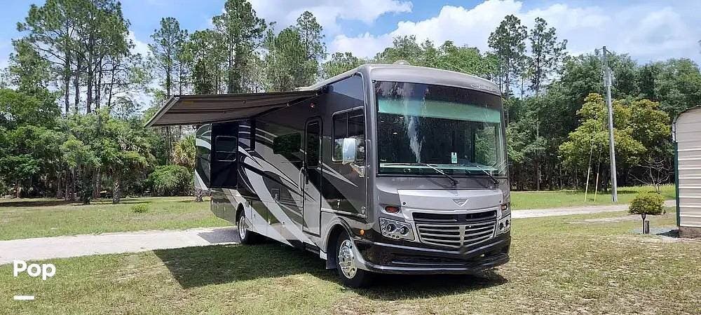 2021 Southwind 35K by Fleetwood from Pop RVs in Salt Springs, Florida