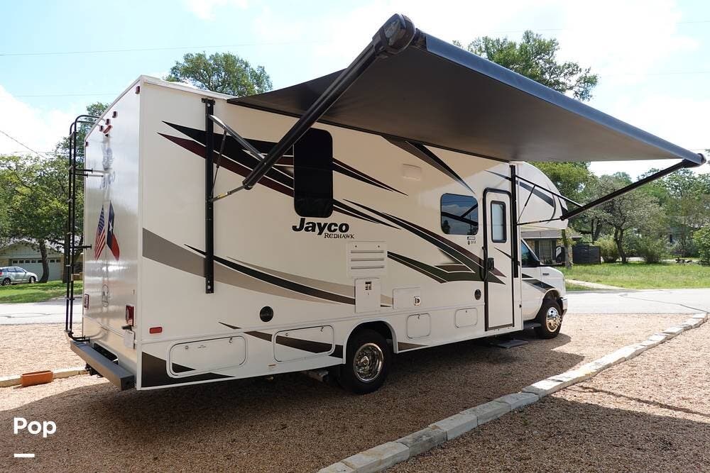 2023 Jayco Redhawk 24B - Used Class C For Sale by Pop RVs in Manchaca, Texas features Generator, Air Conditioning, Awning, Leveling Jacks, Slideout