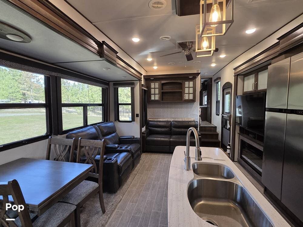 2021 Avalanche 332MK by Keystone from Pop RVs in Lincoln, Washington