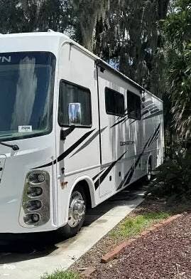 2022 Forest River Georgetown GT3 31B3 - Used Class A For Sale by Pop RVs in Bartow, Florida features Slideout