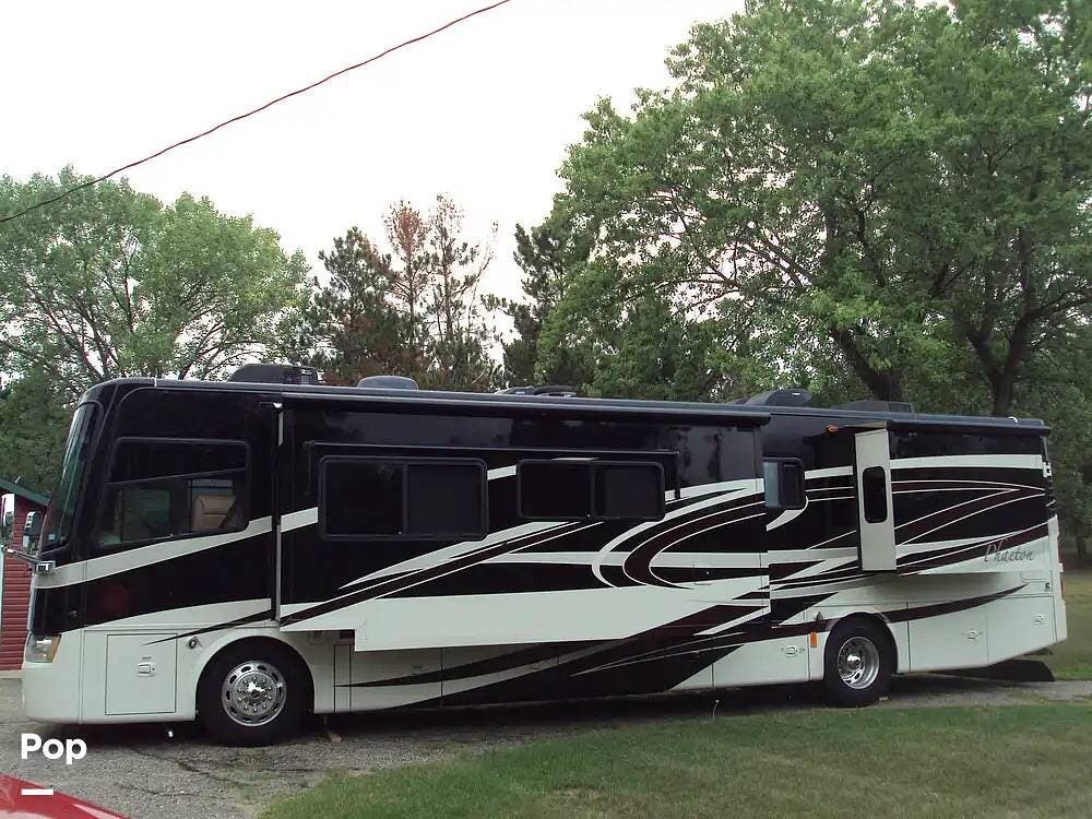 2010 Tiffin Phaeton 40QTH - Used Diesel Pusher For Sale by Pop RVs in Swanville, Minnesota features Air Conditioning, Slideout, Awning, Leveling Jacks, Generator