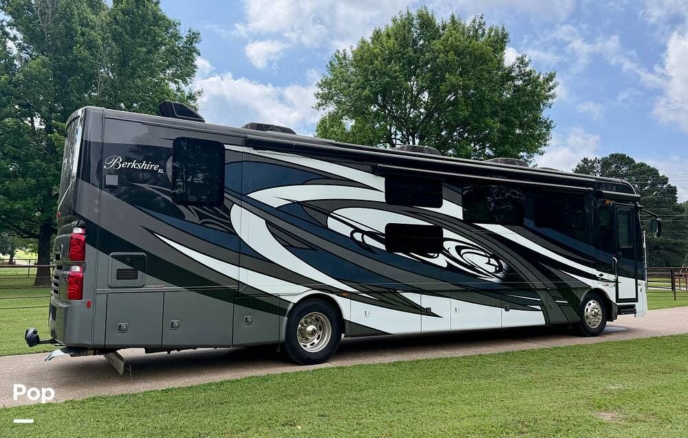 2020 Berkshire XL 40C by Forest River from Pop RVs in Kilgore, Texas