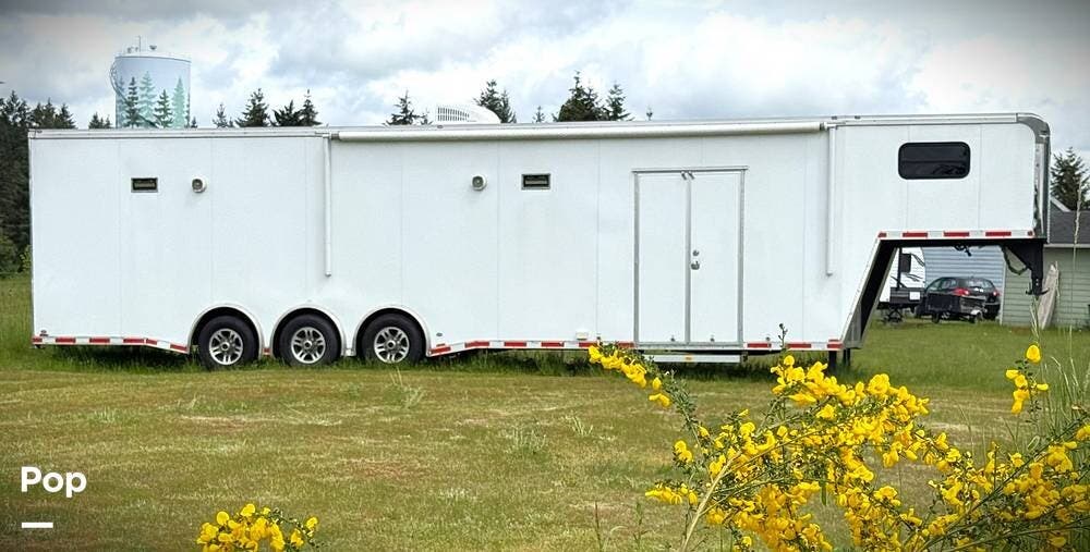 2017 Continental Cargo XP North 40 by Forest River from Pop RVs in Yelm, Washington
