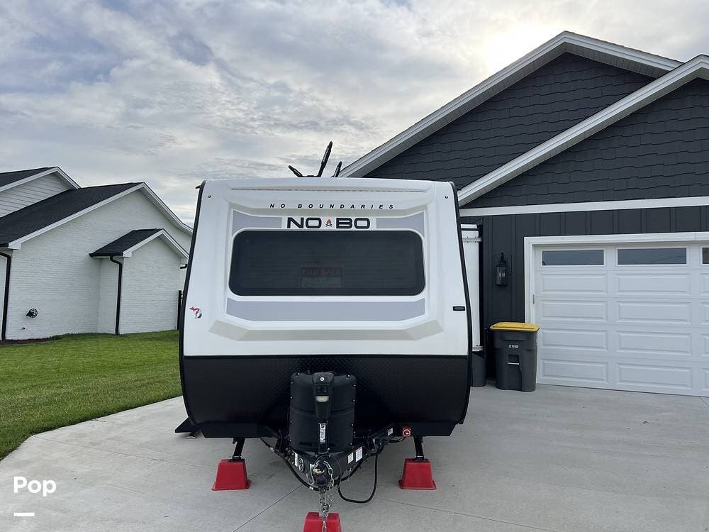 2021 Forest River No Boundaries 19.8 - Used Travel Trailer For Sale by Pop RVs in Seymour, Indiana features Air Conditioning, Awning, Leveling Jacks, Slideout