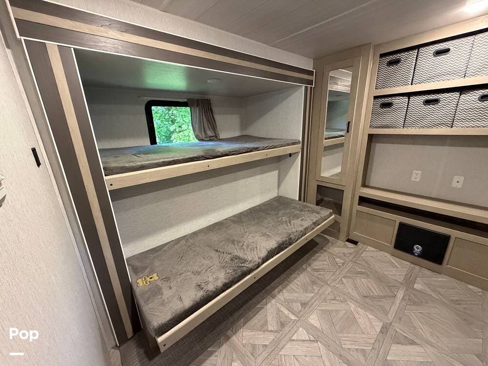 Used 2023 Forest River Salem 31KQBTSX available in Little Canada, Minnesota