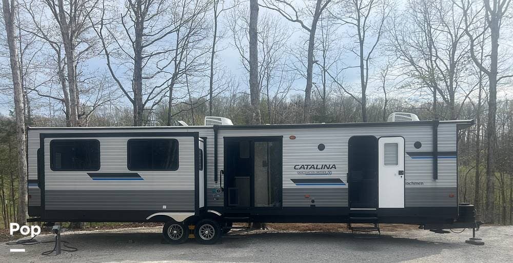2023 Coachmen Coachmen Destination 39Rlts - Used Travel Trailer For Sale by Pop RVs in Waverly, Tennessee features Air Conditioning, Slideout