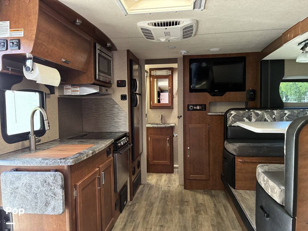 2021 Lance Lance 1985 - Used Travel Trailer For Sale by Pop RVs in San Jose, California features Slideout, Awning, Air Conditioning, Leveling Jacks