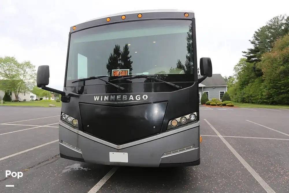 2015 Forza 38R by Winnebago from Pop RVs in East Bridgewater, Massachusetts