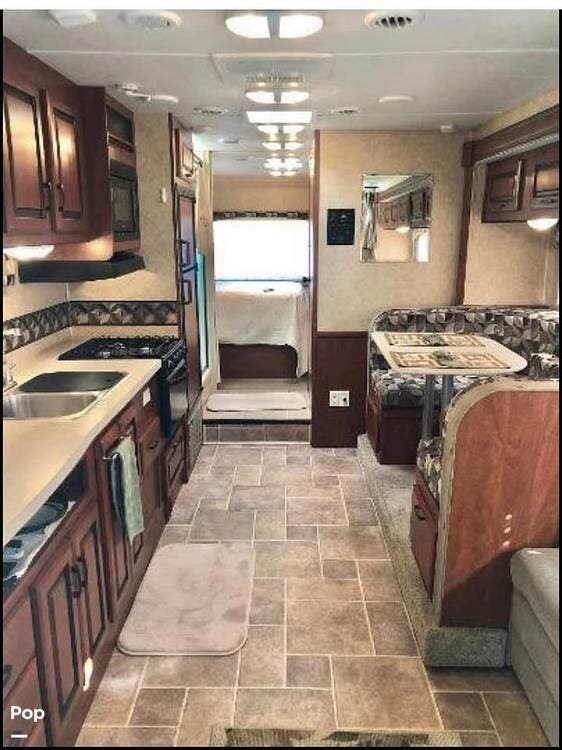 2012 Forest River Sunseeker 3010 - Used Class C For Sale by Pop RVs in Beaufort, South Carolina features Generator, Slideout, Air Conditioning, Leveling Jacks, Awning