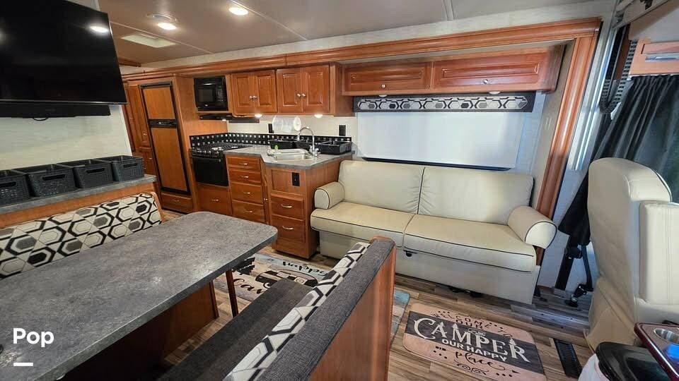 Used 2018 Winnebago Sunstar 29VE available in Spokane, Washington