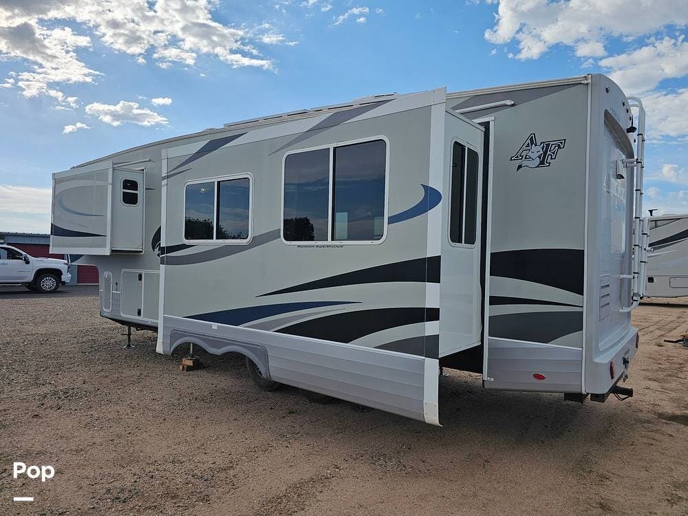 2021 Northwood Arctic Fox 29-5K - Used Fifth Wheel For Sale by Pop RVs in Prescott, Arizona features Awning, Slideout, Leveling Jacks, Air Conditioning
