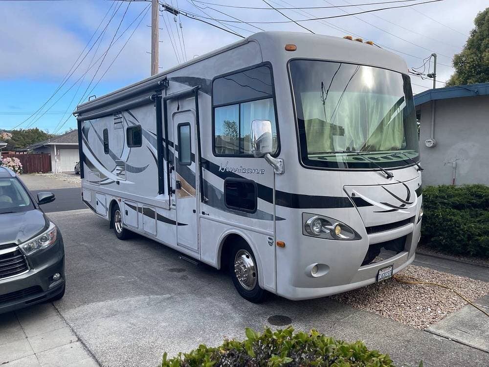 Used 2014 Thor Motor Coach Hurricane 27K available in San Francisco, California