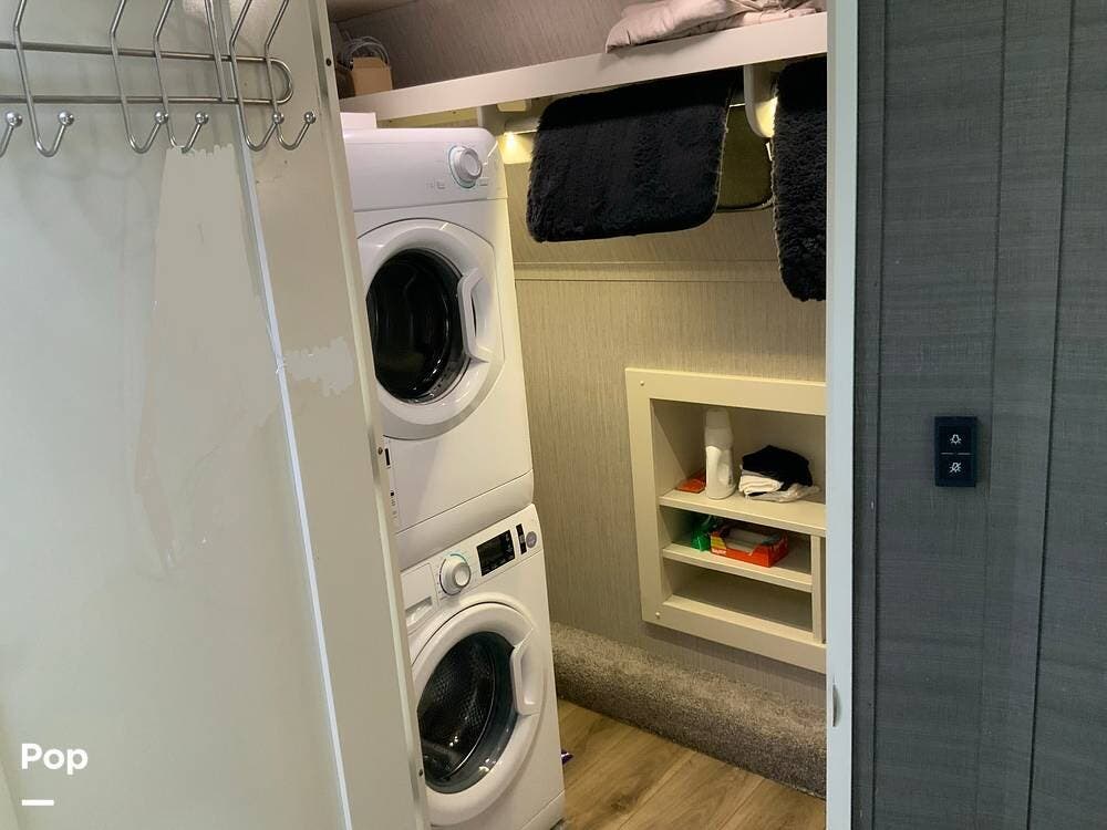 Used 2022 Vanleigh Vilano 370GB available in Mesa, Arizona