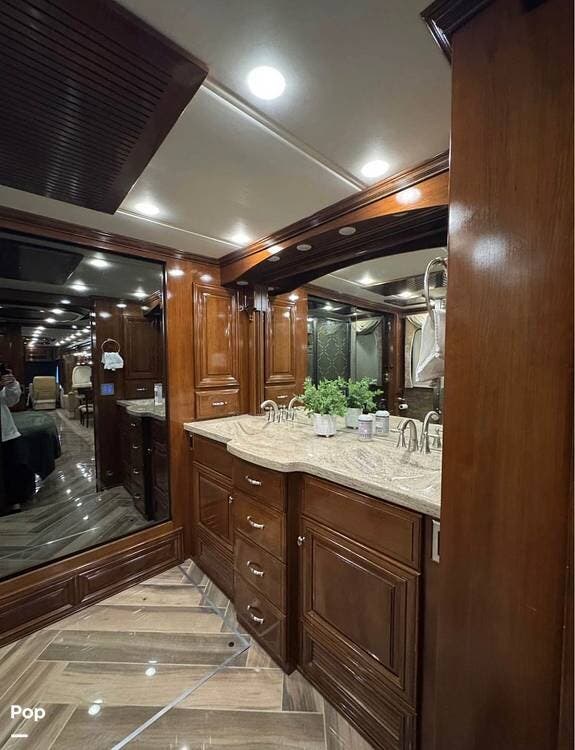 2015 Newmar Essex 4503 - Used Diesel Pusher For Sale by Pop RVs in Miami, Florida features Slideout