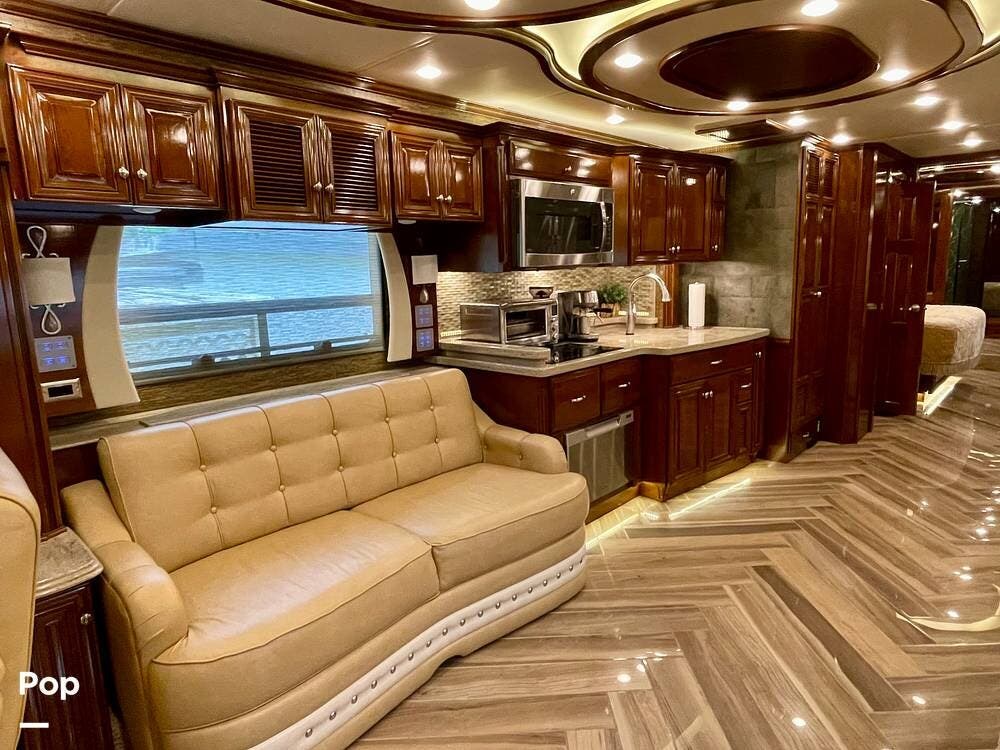 Used 2015 Newmar Essex 4503 available in Miami, Florida