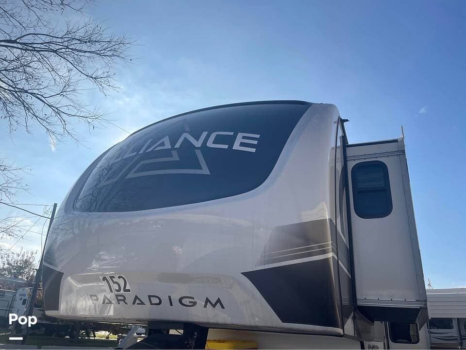 2023 Paradigm 395DS by Alliance RV from Pop RVs in Fort Worth, Texas