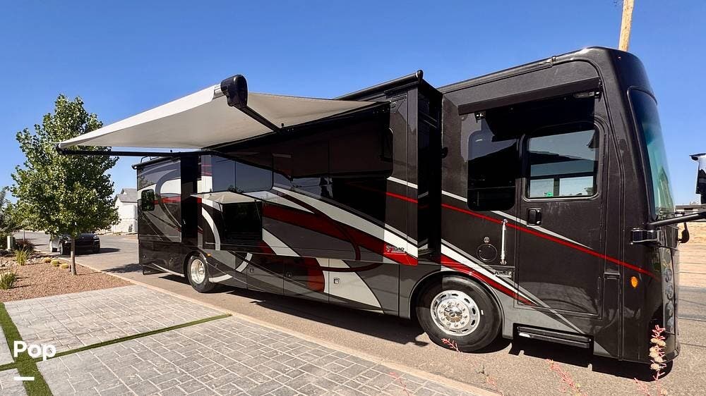 2019 Thor Motor Coach Aria 3601 - Used Diesel Pusher For Sale by Pop RVs in El Paso, Texas features Generator, Slideout, Awning, Air Conditioning, Leveling Jacks