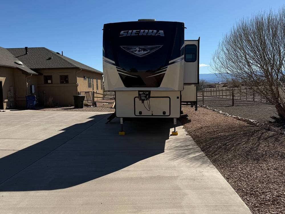 2021 Sierra 384QBOK by Forest River from Pop RVs in Pueblo, Colorado