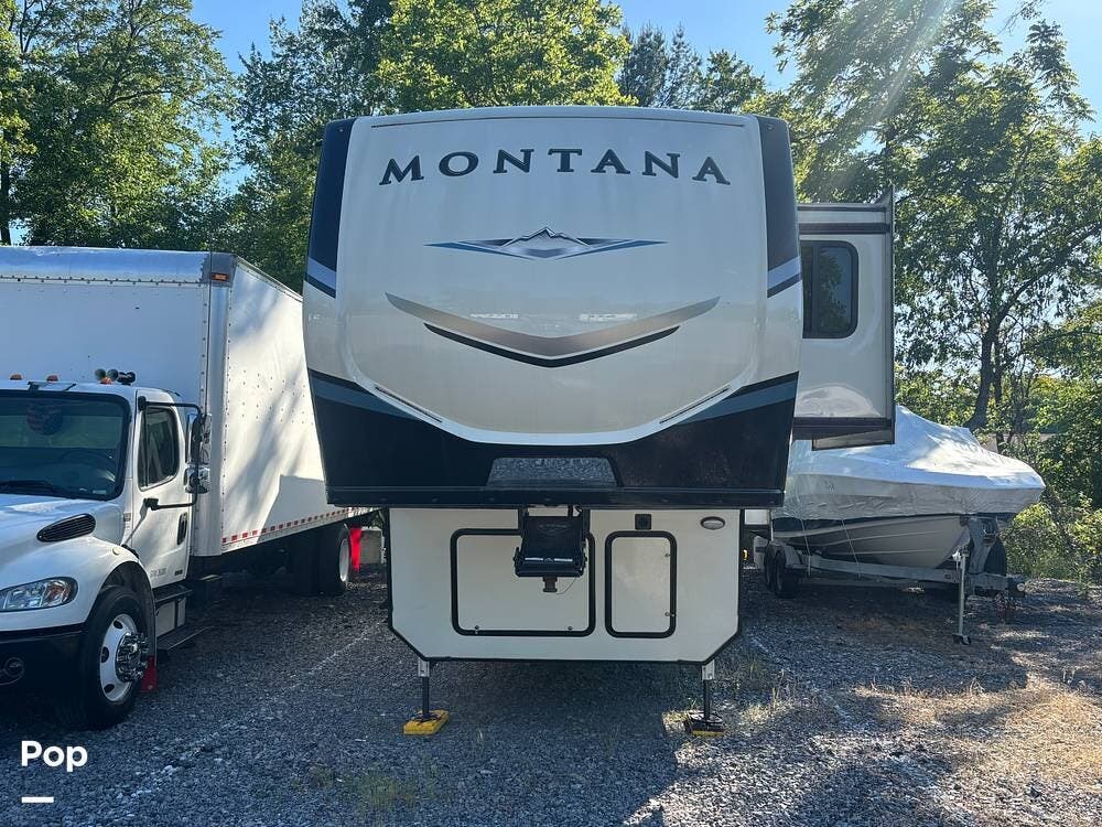 2021 Montana 3855BR by Keystone from Pop RVs in Middletown, Pennsylvania