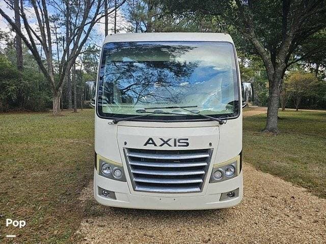 2022 Thor Motor Coach Axis 24.1 - Used Class A For Sale by Pop RVs in Selma, Alabama features Slideout