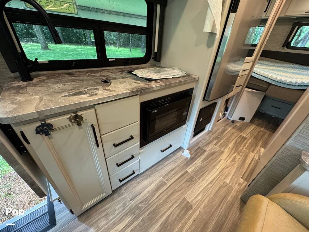 2022 Axis 24.1 by Thor Motor Coach from Pop RVs in Selma, Alabama