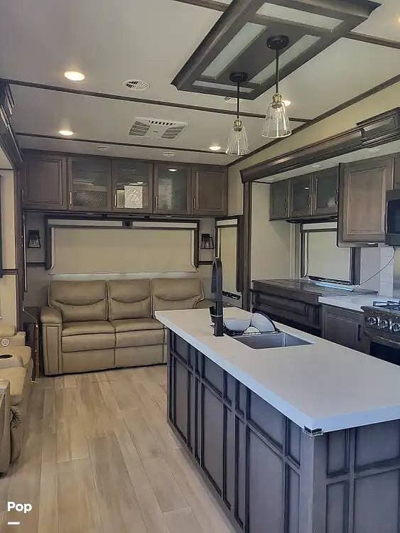 2021 Solitude 310GK by Grand Design from Pop RVs in Hesperia, California