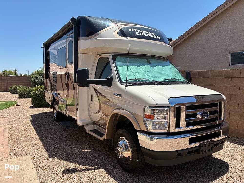 2023 Gulf Stream BT Cruiser 5240 - Used Class C For Sale by Pop RVs in Casa Grande, Arizona features Air Conditioning, Leveling Jacks, Awning, Generator, Slideout