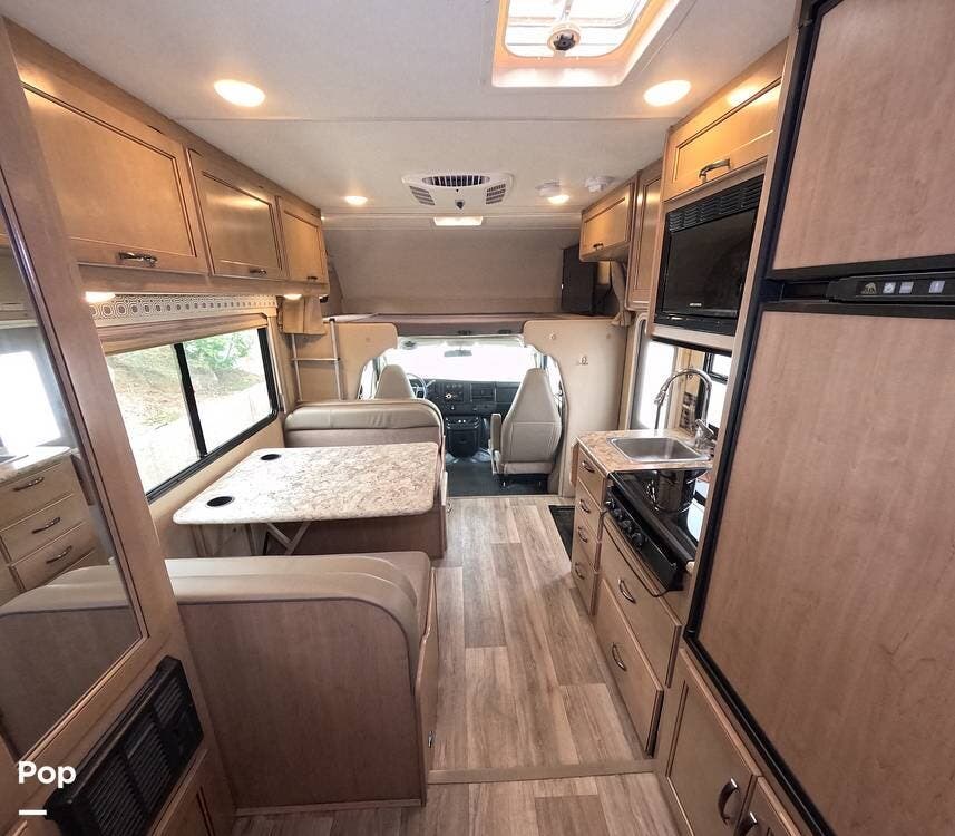 2018 Thor Motor Coach Four Winds 22E - Used Class C For Sale by Pop RVs in Newbury Park, California features Awning, Air Conditioning, Generator
