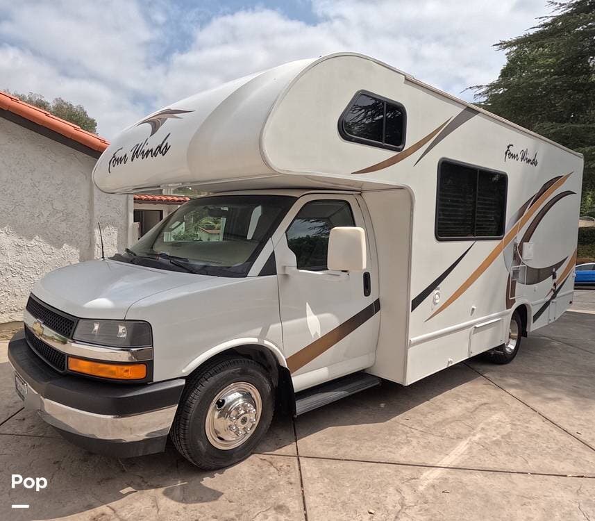 2018 Four Winds 22E by Thor Motor Coach from Pop RVs in Newbury Park, California
