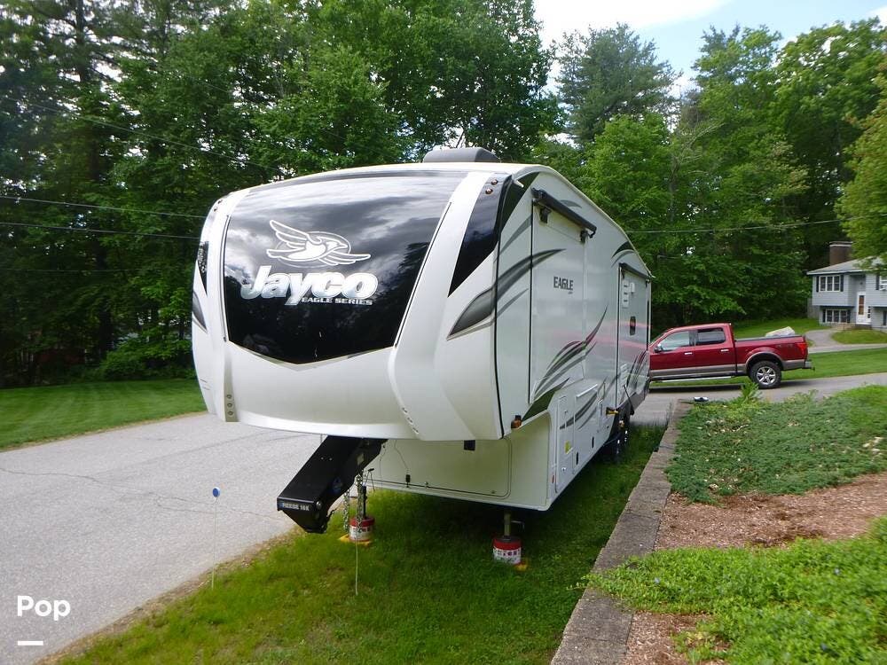 Used 2021 Jayco Eagle 321RSTS available in Merrimack, New Hampshire