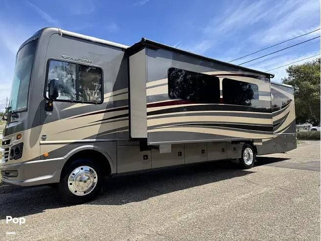 2017 Bounder 35K by Fleetwood from Pop RVs in Arroyo Grande, California